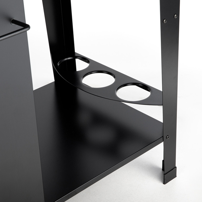 Braséro de cuisson en acier laqué sur pieds avec rangement, porte bouteilles