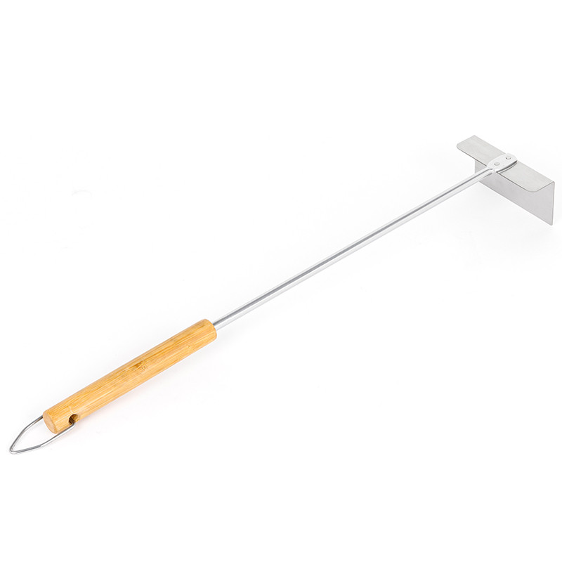 Tisonnier à charbon de bois avec un manche en bambou d'une longueur d'environ 50cm