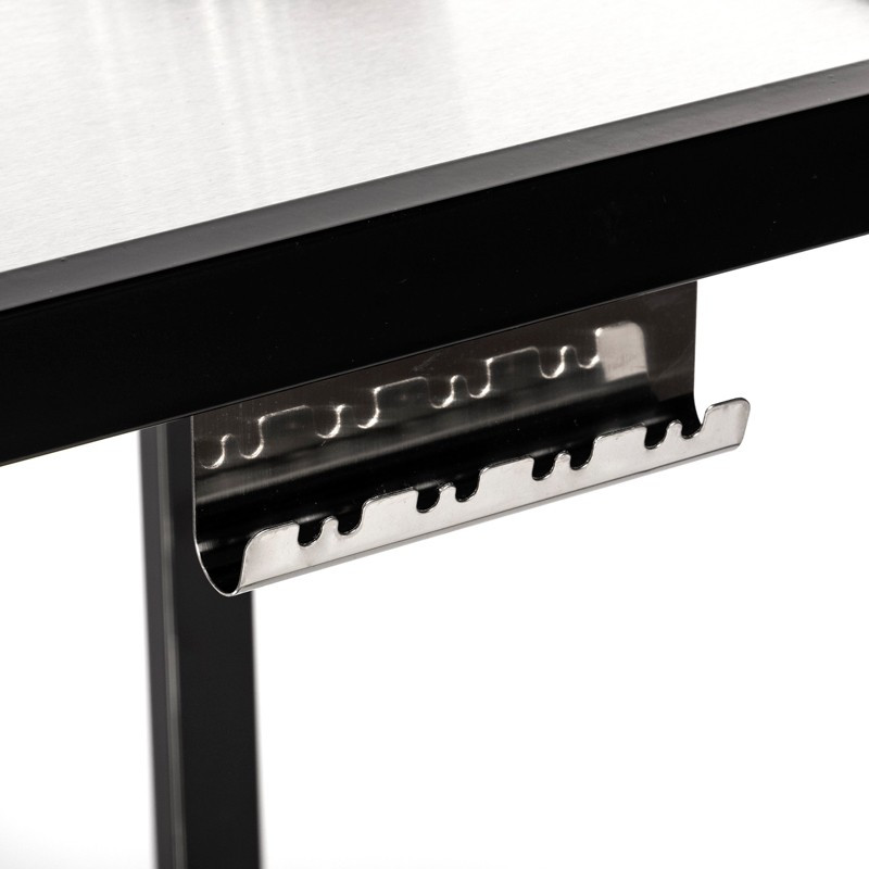 Porte-accessoires de la desserte pour plancha