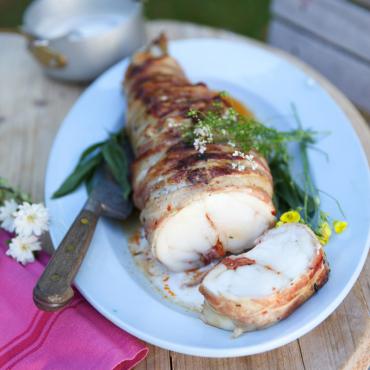 Rôti de lotte au chorizo, sauce au lait de coco